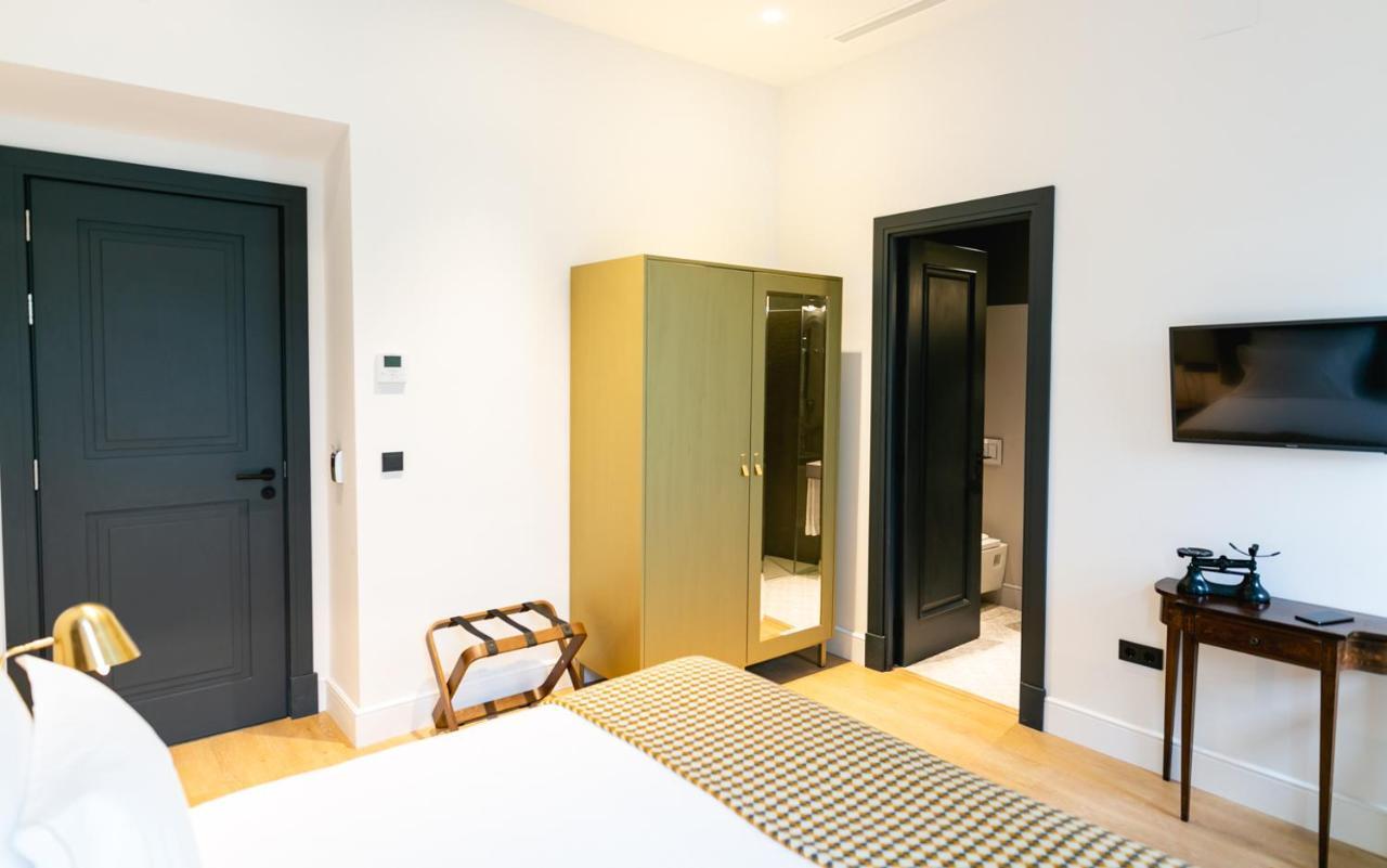 Joya Del Casco Boutique Hotel By Shiadu Севилья Экстерьер фото