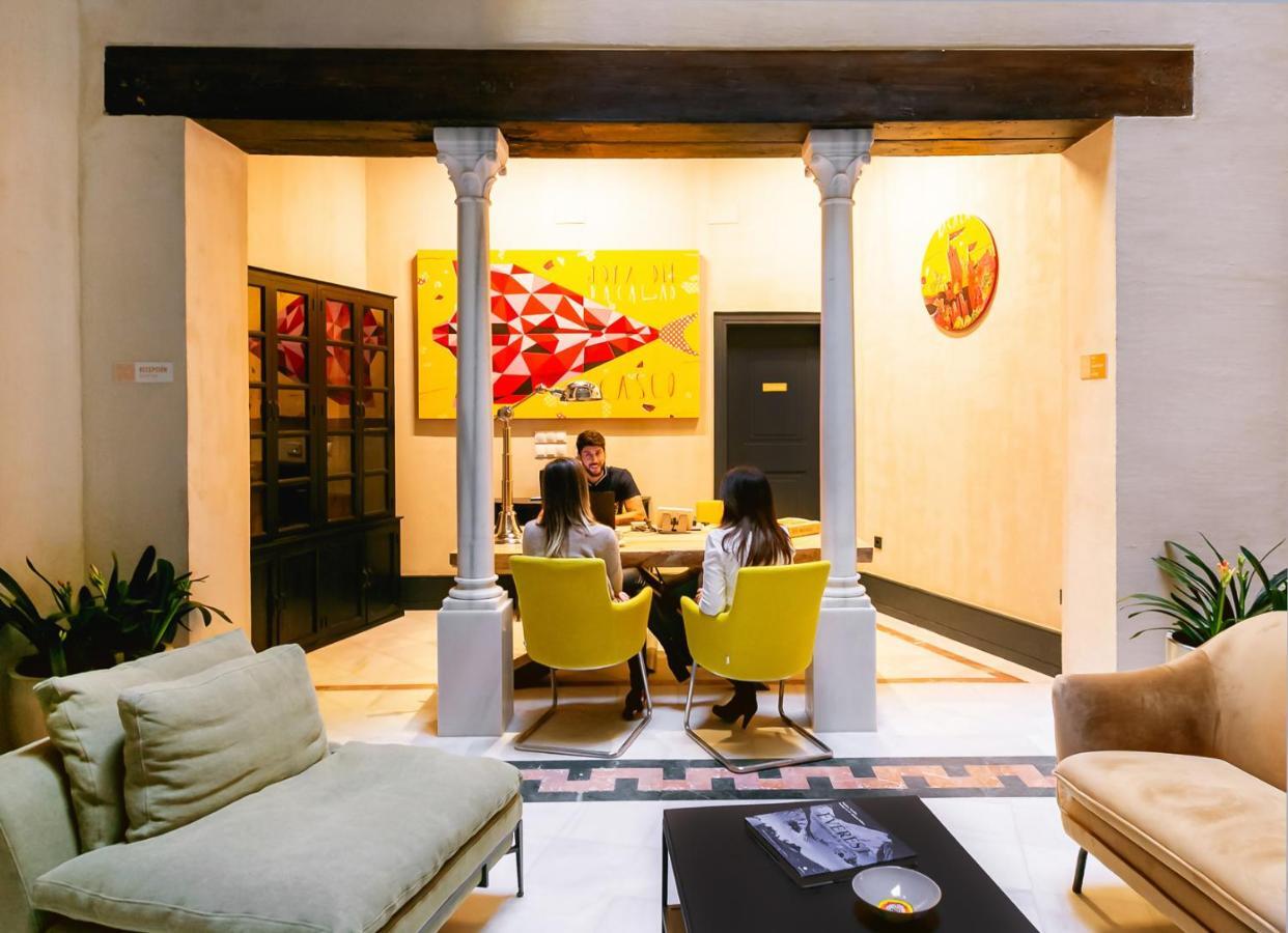 Joya Del Casco Boutique Hotel By Shiadu Севилья Экстерьер фото